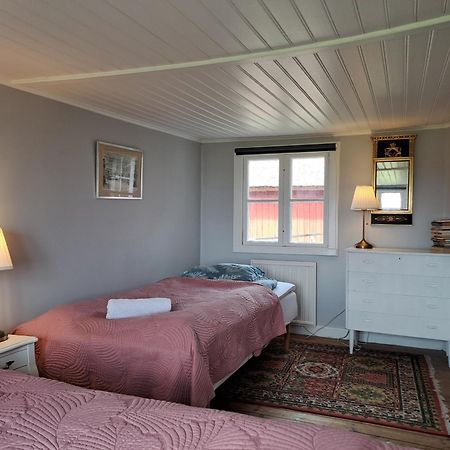 Apelviksgarden B&B 瓦尔贝里 外观 照片